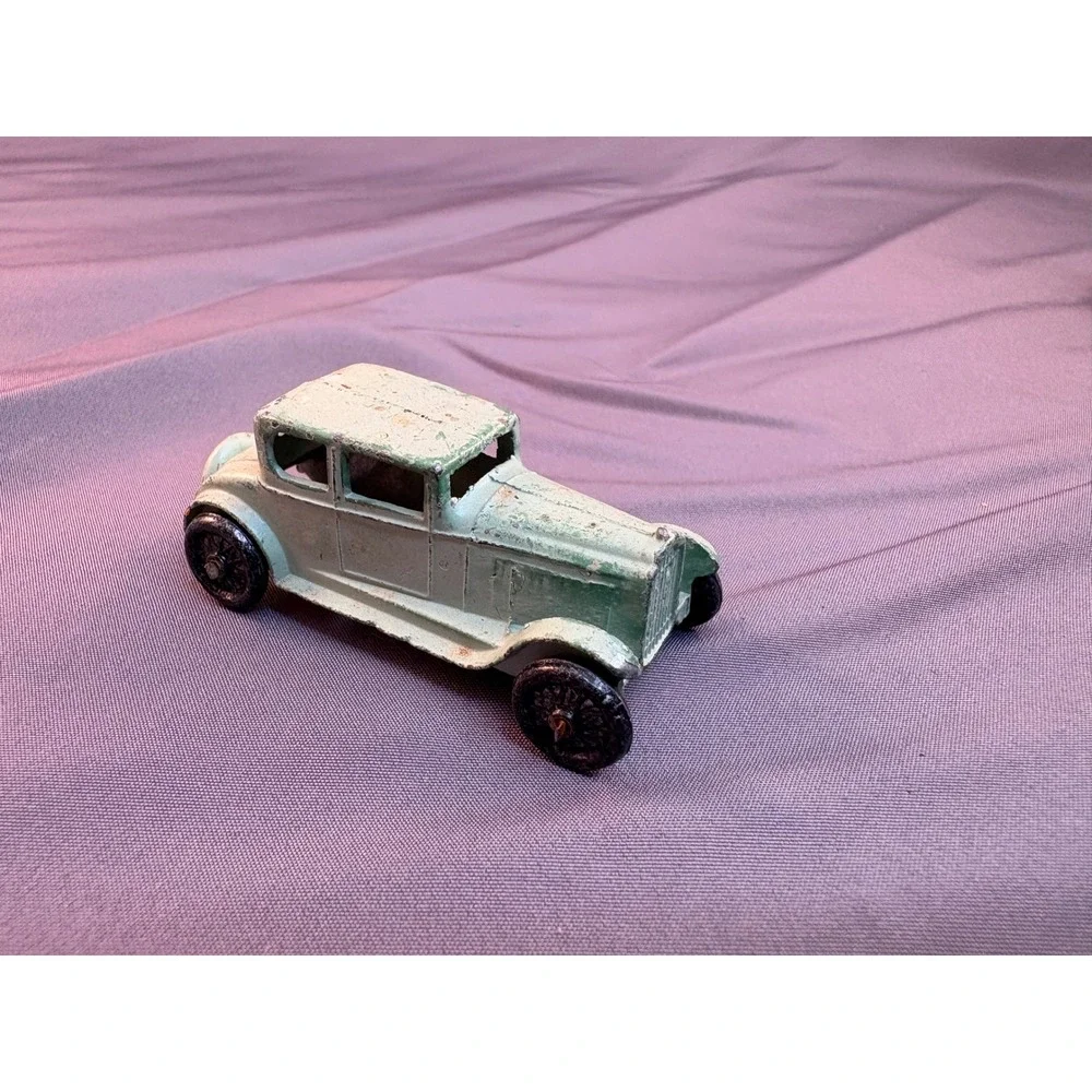 Vintage Tootsietoy Diecast Coupe Seafoam Green 1930s Antique Toy Car USA E-27